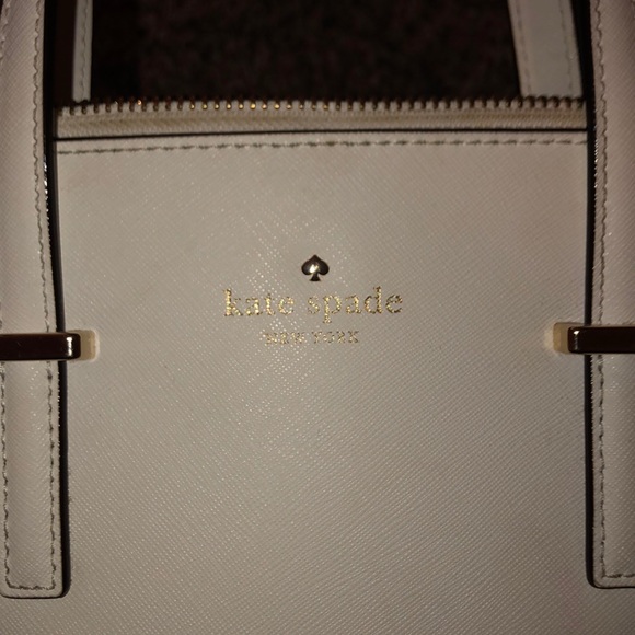 Kate spade cross body purse - Picture 2 of 4